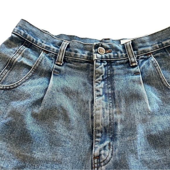 Vintage 90s Bill Blass Cut Off Jean Shorts Size 14 - Picture 2 of 10